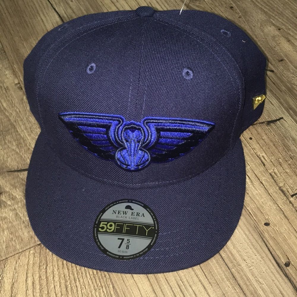 New Era Black Label New Orleans Pelicans blue fitted basketball hat cap 7 5/8
